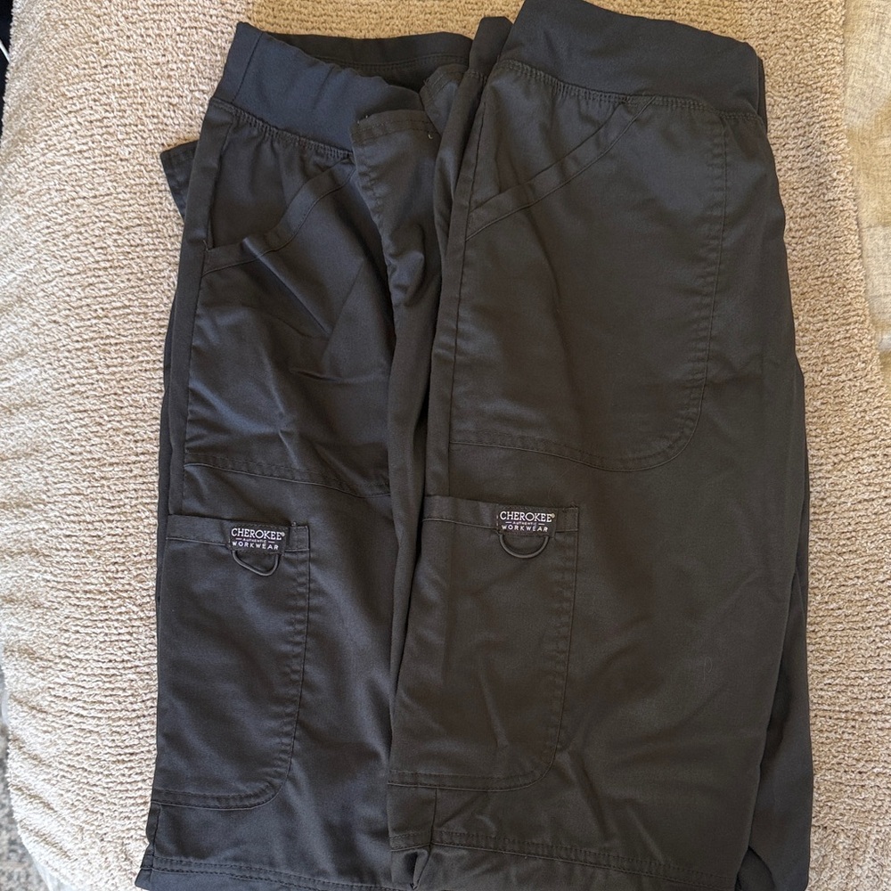 Cherokee Women’s pull on scrub pants(2 PAIRS)